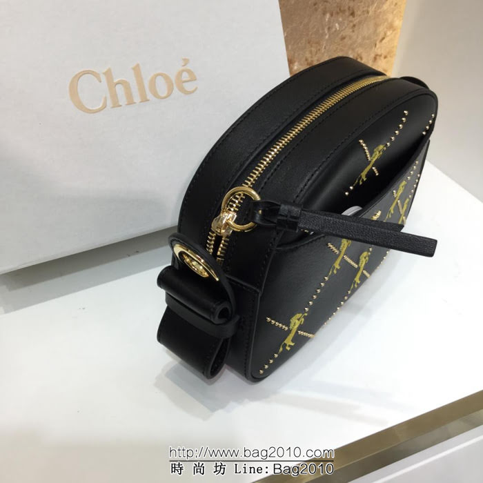 Chloe克洛伊 迷你Signature 駿馬刺繡圖案 鉚釘裝飾 小牛皮手袋 1805  ypk1049